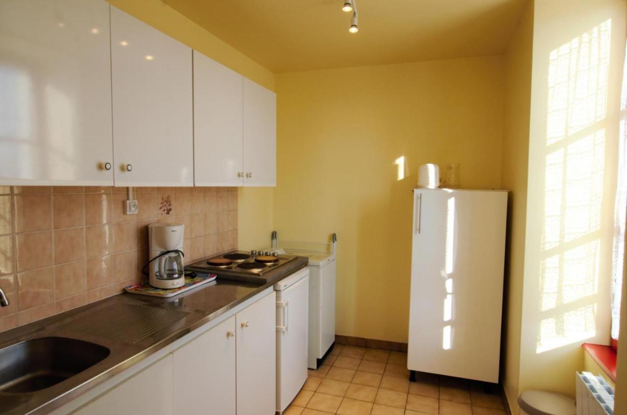 Gite Communal 150 Sainpuits الغرفة الصورة